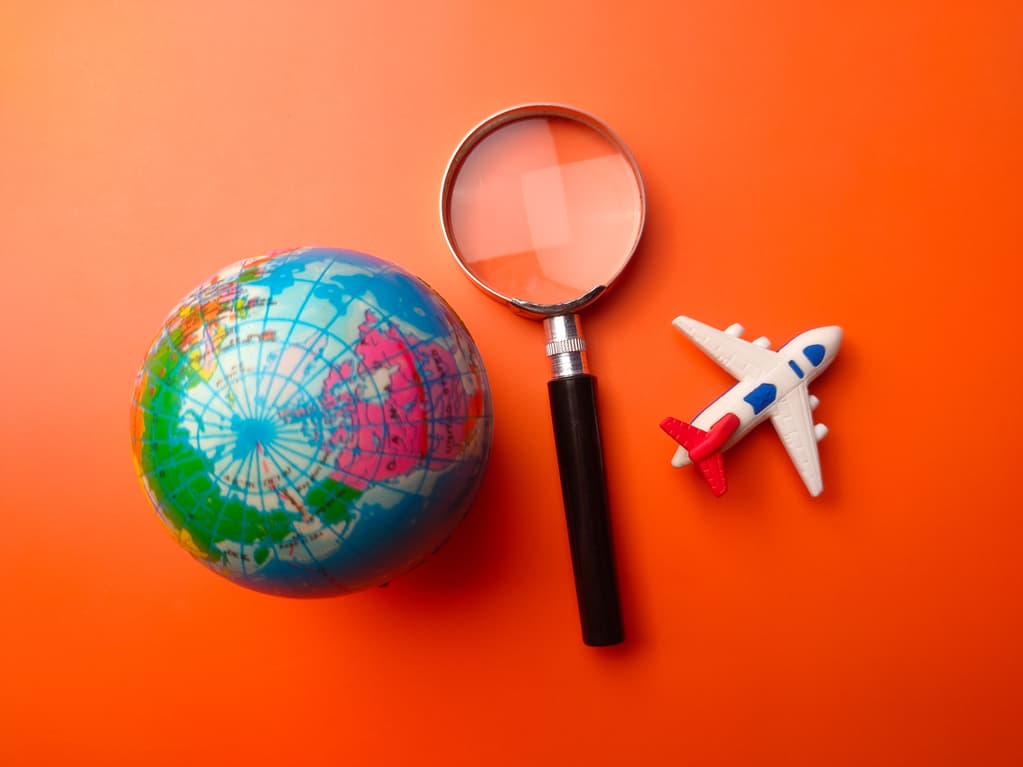 Infraestrutura aérea e turismo internacional no Brasil com aprendizado de máquina