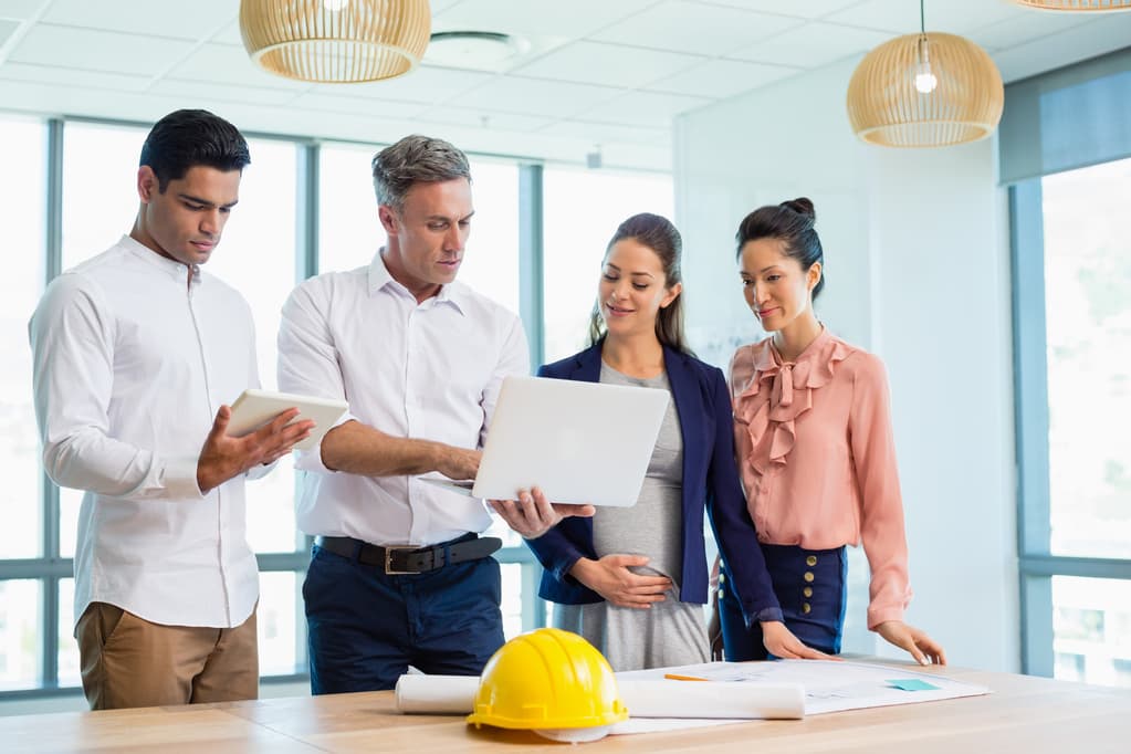 Percepções de profissionais de arquitetura a respeito de um <i>cluster</i> digital